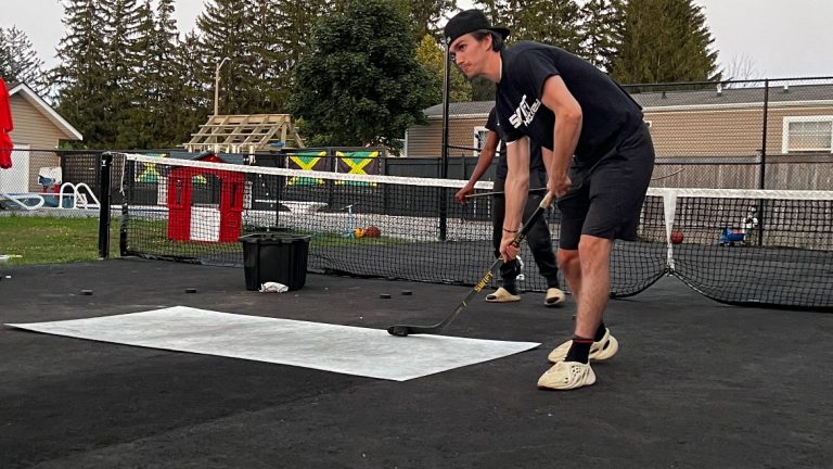 Swift Hockey Drills: Boosting Quickness on the Ice